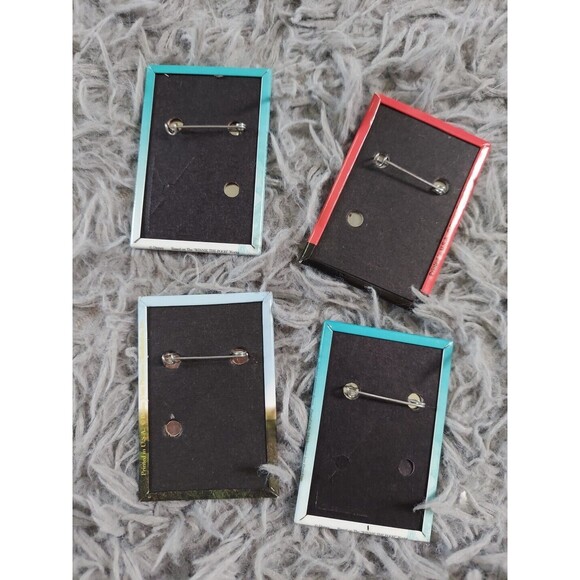 Lot Of 4 Walt Disney Classics Collection Vintage Buttons 1997 Winnie-The-Pooh - Picture 3 of 7